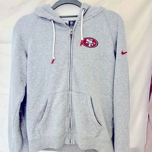 Grey Nike 49ers sweater